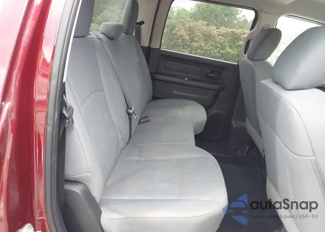 2016 Ram 1500 Express z USA, uszkodzony, nr VIN 3C6RR7KT1GG293546